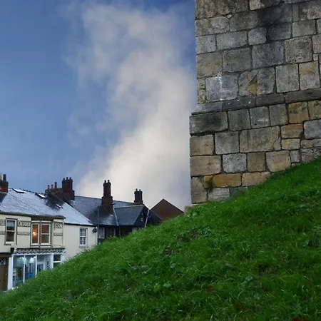 Fishergate Luxury Town House- Close To Centre York